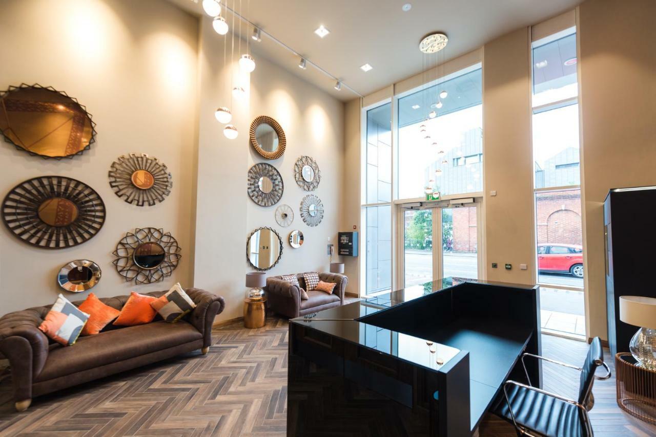 5 Star Brand New City Centre Apartment Белфаст Екстер'єр фото