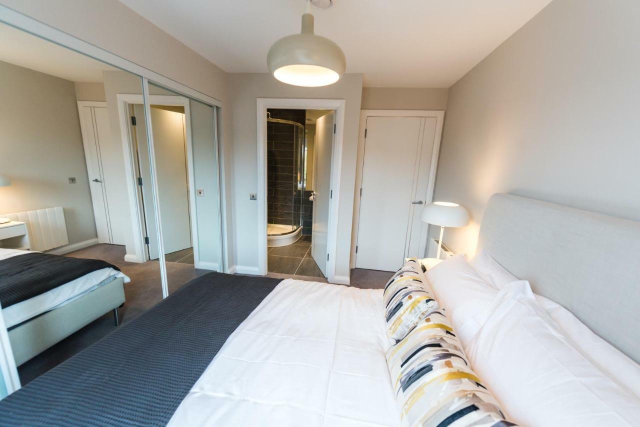 5 Star Brand New City Centre Apartment Белфаст Екстер'єр фото